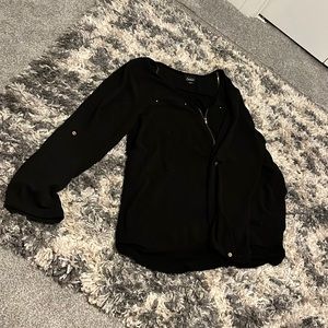 Black Mid Sleeve Top